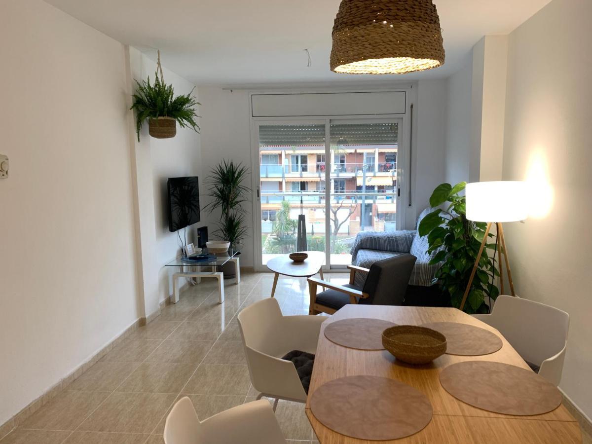 Acogedor Apartamento Con Piscina En Vilafortuny, Cambrils Exterior photo